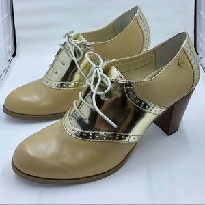 Gold and taupe oxford heels, Size 8, by GH. Bass